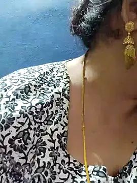 tamilthanushri online show from 03.02.25