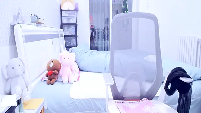 CN-Lily online show from 01.13.25