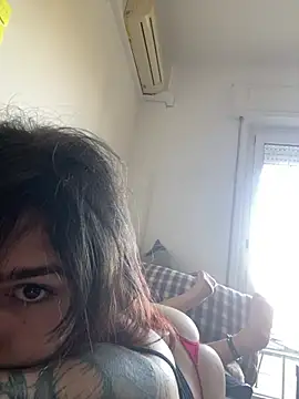 GwenCarreraX0 online show from 06.16.26