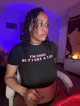 loveluna8 online show from 02.27.25