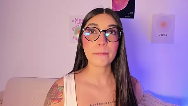 sensualhaven  online show from 11.04.25