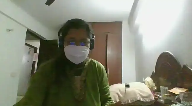 Snapshot of cutiecatty21 chatting on 12.04.24 cutiecatty21 online show from 12.04.24