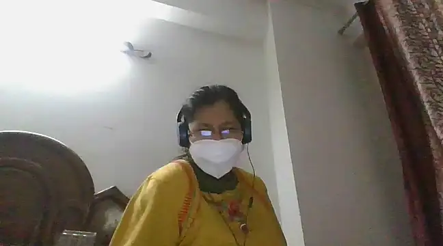 Snapshot of cutiecatty21 chatting on 12.11.24 cutiecatty21 online show from 12.11.24