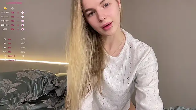 Snapshot of Sunshine_Diana chatting on 02.13.25 Sunshine Diana online show from 02.13.25