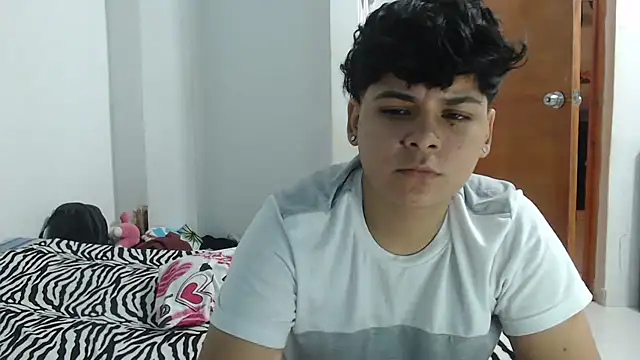 Snapshot of SHARLOTTE_MORGAN chatting on 12.21.24 SHARLOTTE MORGAN online show from 12.21.24