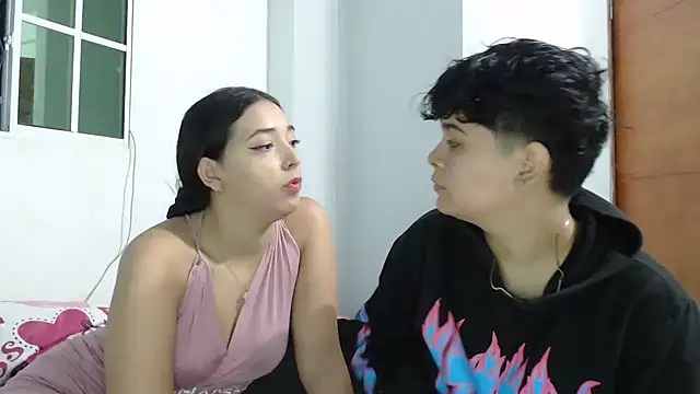 Snapshot of SHARLOTTE_MORGAN chatting on 12.29.24 SHARLOTTE MORGAN online show from 12.29.24