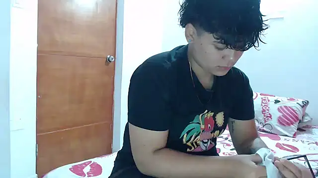 Snapshot of SHARLOTTE_MORGAN chatting on 02.07.25 SHARLOTTE MORGAN online show from 02.07.25