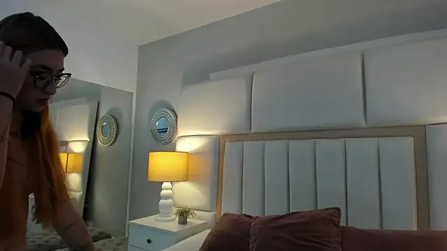 AmbarSantany online show from 01.21.25