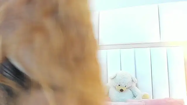 AmbarSantany online show from 03.22.25