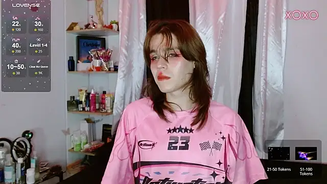 Snapshot of shun_sun chatting on 03.17.25 shun sun online show from 03.17.25