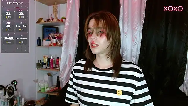 Snapshot of shun_sun chatting on 03.19.25 shun sun online show from 03.19.25