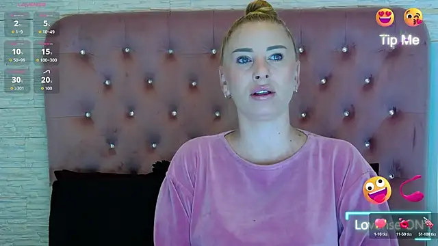 KikiSweet08 online show from 11.20.25