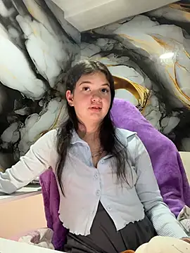 Snapshot of lilimini032 chatting on 02.18.26 lilimini032 online show from 02.18.26