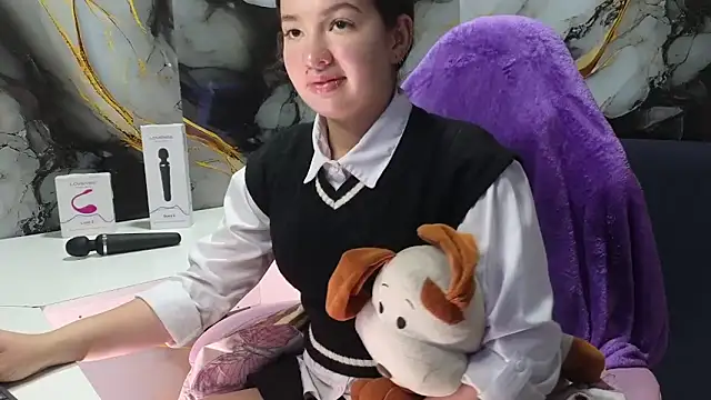 Snapshot of lilimini032 chatting on 02.23.26 lilimini032 online show from 02.23.26