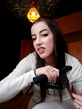 LuLuLover89 online show from 12.27.24