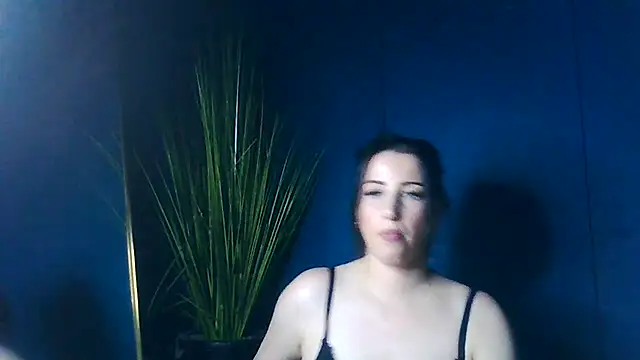 LuLuLover89 online show from 01.19.25