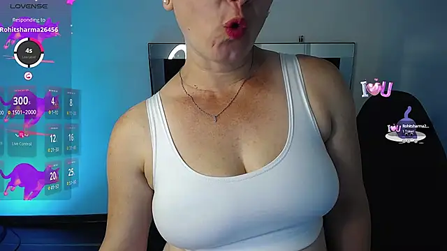 Snapshot of milly_sanchez chatting on 03.09.25 milly sanchez online show from 03.09.25