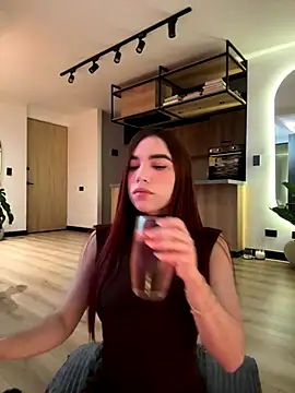 carolynnetrujillo online show from 09.25.25