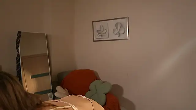 EnchantedIvy online show from 03.15.26