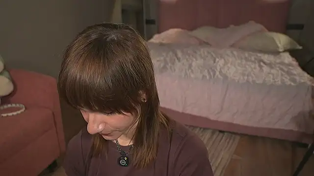 EnchantedIvy online show from 04.01.26