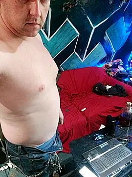 Boo-boo kittyfux online show from 10.24.25