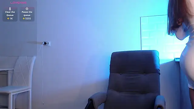 Snapshot of Eva_Hailey_ chatting on 02.04.26 Eva Hailey online show from 02.04.26