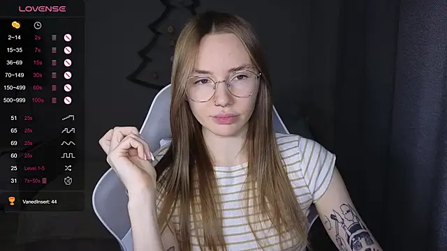 littlevildevil online show from 12.21.25