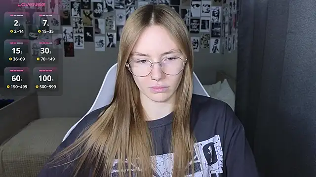 littlevildevil online show from 02.21.26