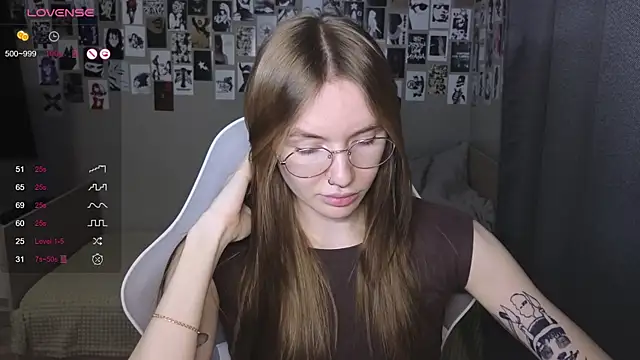 littlevildevil online show from 04.18.26