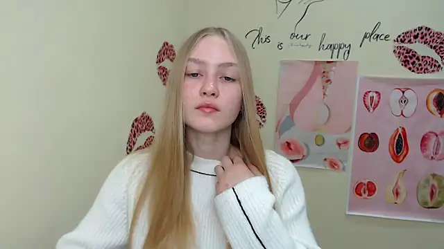 Snapshot of MademoiselleCl chatting on 01.12.25 MademoiselleCl online show from 01.12.25