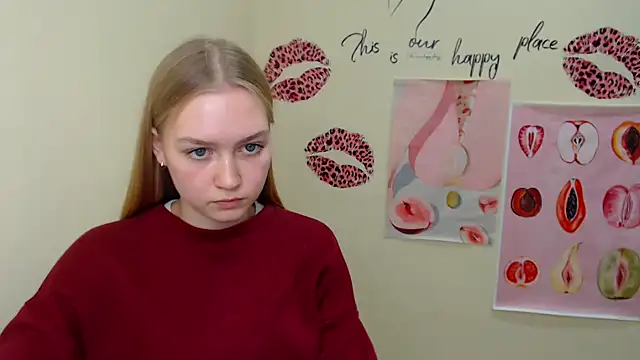 Snapshot of MademoiselleCl chatting on 01.25.25 MademoiselleCl online show from 01.25.25