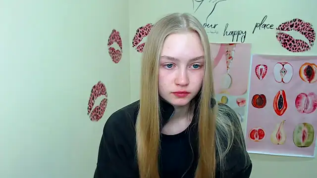 Snapshot of MademoiselleCl chatting on 03.12.25 MademoiselleCl online show from 03.12.25