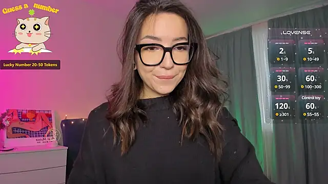 Oh My Dianee online show from 12.13.24