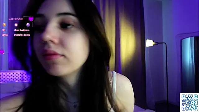 GillianDowdey online show from 03.05.25