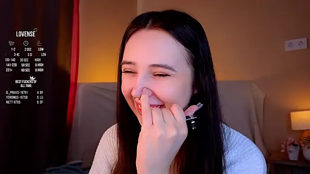 GillianDowdey online show from 10.07.25