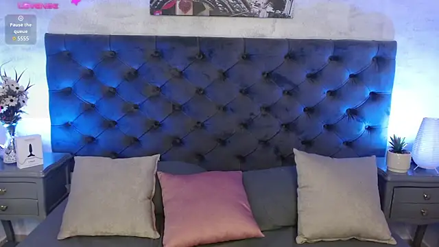 CheryelFox online show from 12.14.24