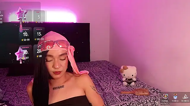 Snapshot of zarablare_ chatting on 03.11.25 zarablare online show from 03.11.25