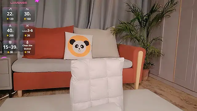 Snapshot of Youth3_ chatting on 01.11.25 Youth3 online show from 01.11.25