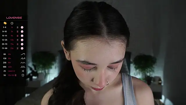 AislyEmbury online show from 02.15.25