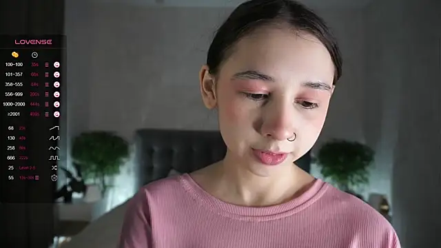 AislyEmbury online show from 02.16.25