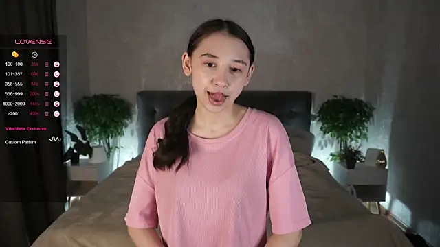 AislyEmbury online show from 02.17.25