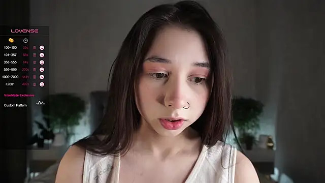 AislyEmbury online show from 02.21.25