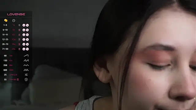 AislyEmbury online show from 03.01.25