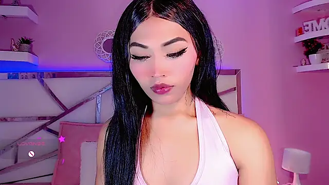 Snapshot of Valery_Sophiia chatting on 01.07.25 Valery Sophiia online show from 01.07.25