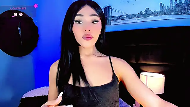 Snapshot of Valery_Sophiia chatting on 02.16.25 Valery Sophiia online show from 02.16.25