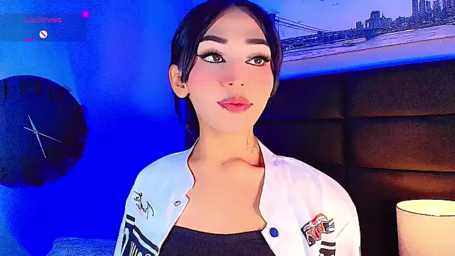 Snapshot of Valery_Sophiia chatting on 02.25.25 Valery Sophiia online show from 02.25.25