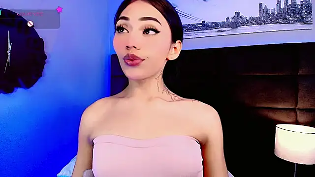 Snapshot of Valery_Sophiia chatting on 03.19.25 Valery Sophiia online show from 03.19.25