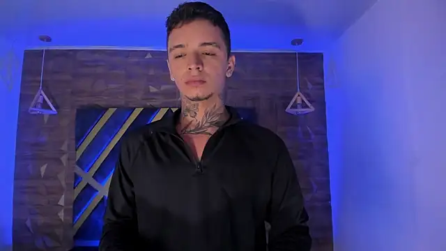 Ian Castillo  online show from 05.06.26