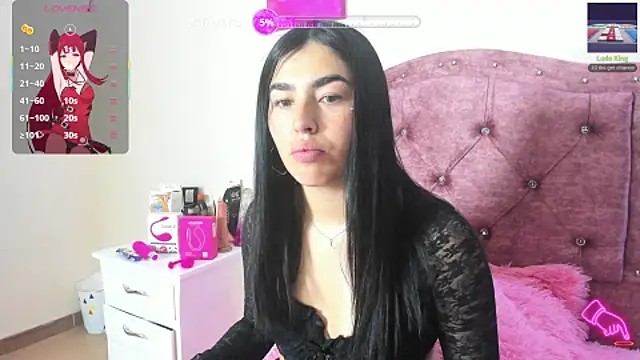 Mia Charlothe online show from 09.25.25