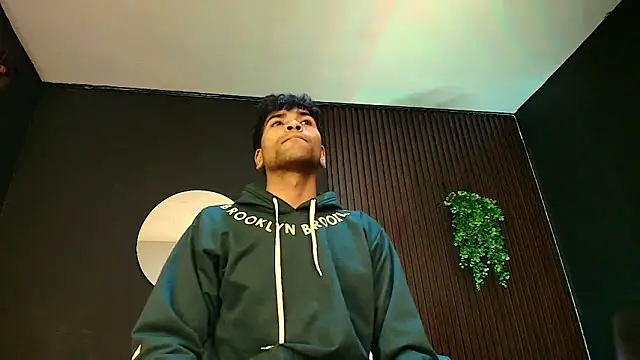 Aaron Jassell1 online show from 11.15.25